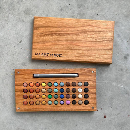 44 mini ecopods in a wooden palette