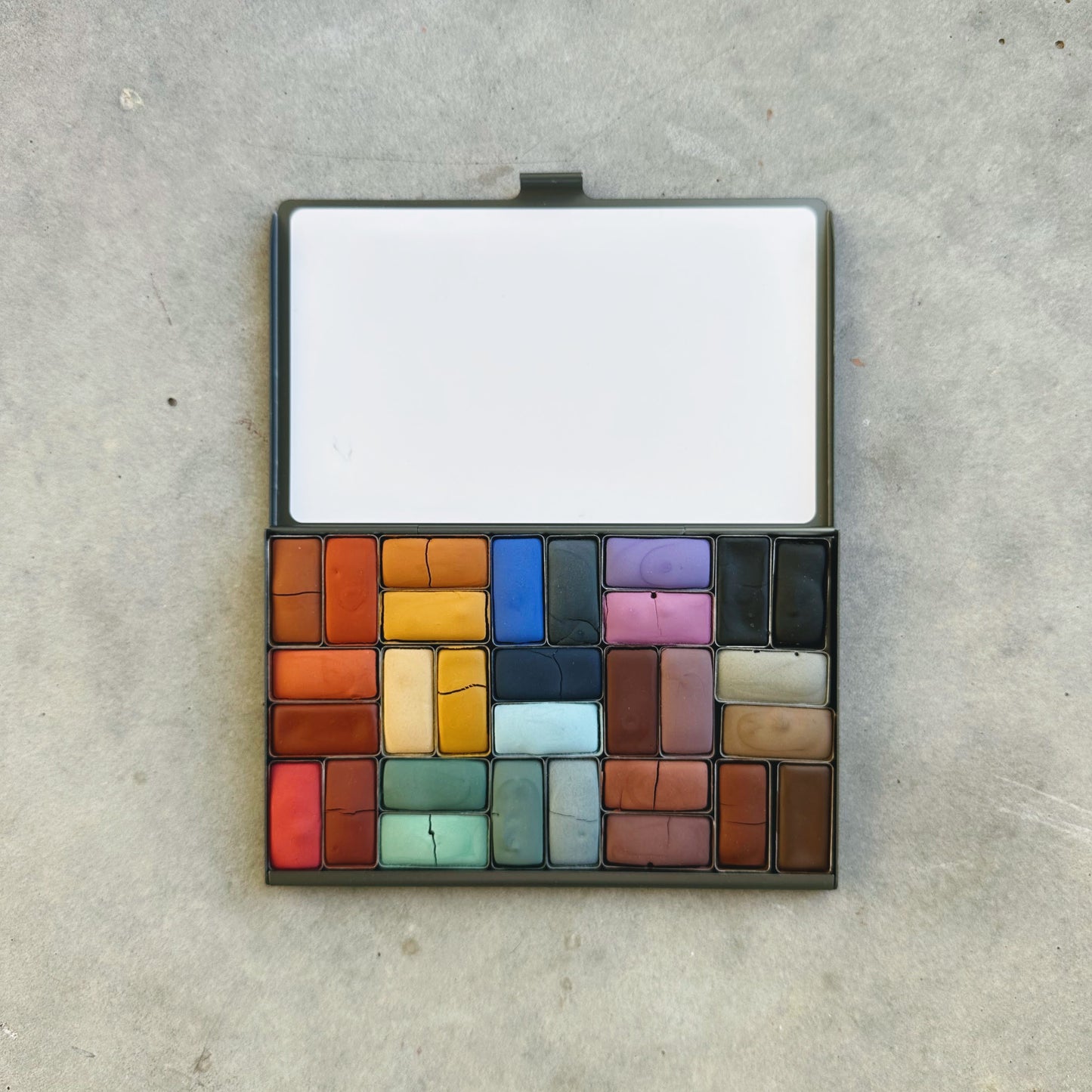 patchwork 30 color - folio palette