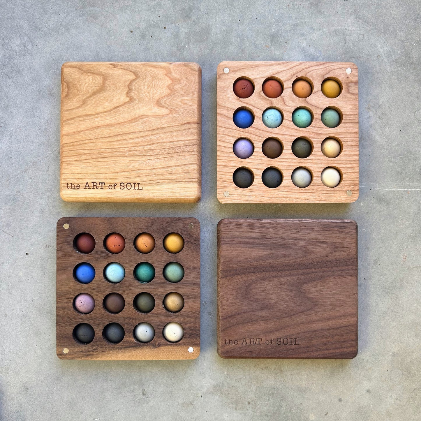 16 ecopods in a wooden palette