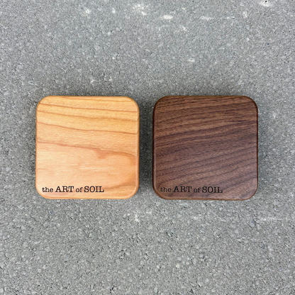 25 mini ecopods in a wooden palette